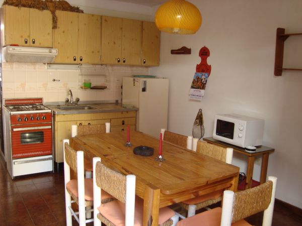 4 Ambientes - Excelente Oportunidad - Zona Residencial - Arbolada de Pinos - A 4 cuadras del mar - Dúplex/Tríplex en San Bernardo