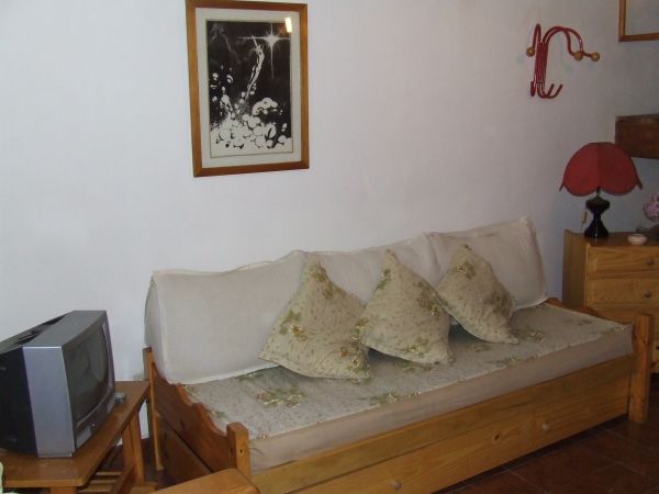 4 Ambientes - Excelente Oportunidad - Zona Residencial - Arbolada de Pinos - A 4 cuadras del mar - Dúplex/Tríplex en San Bernardo