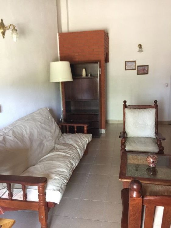4 Ambientes -Excelente Ubicación - Cochera Cerrada - A 4 cuadras de la playa - a 1 cuadra de la plaza - a 4 cuadras del centro - Casa/Chalet en La Lucila del Mar