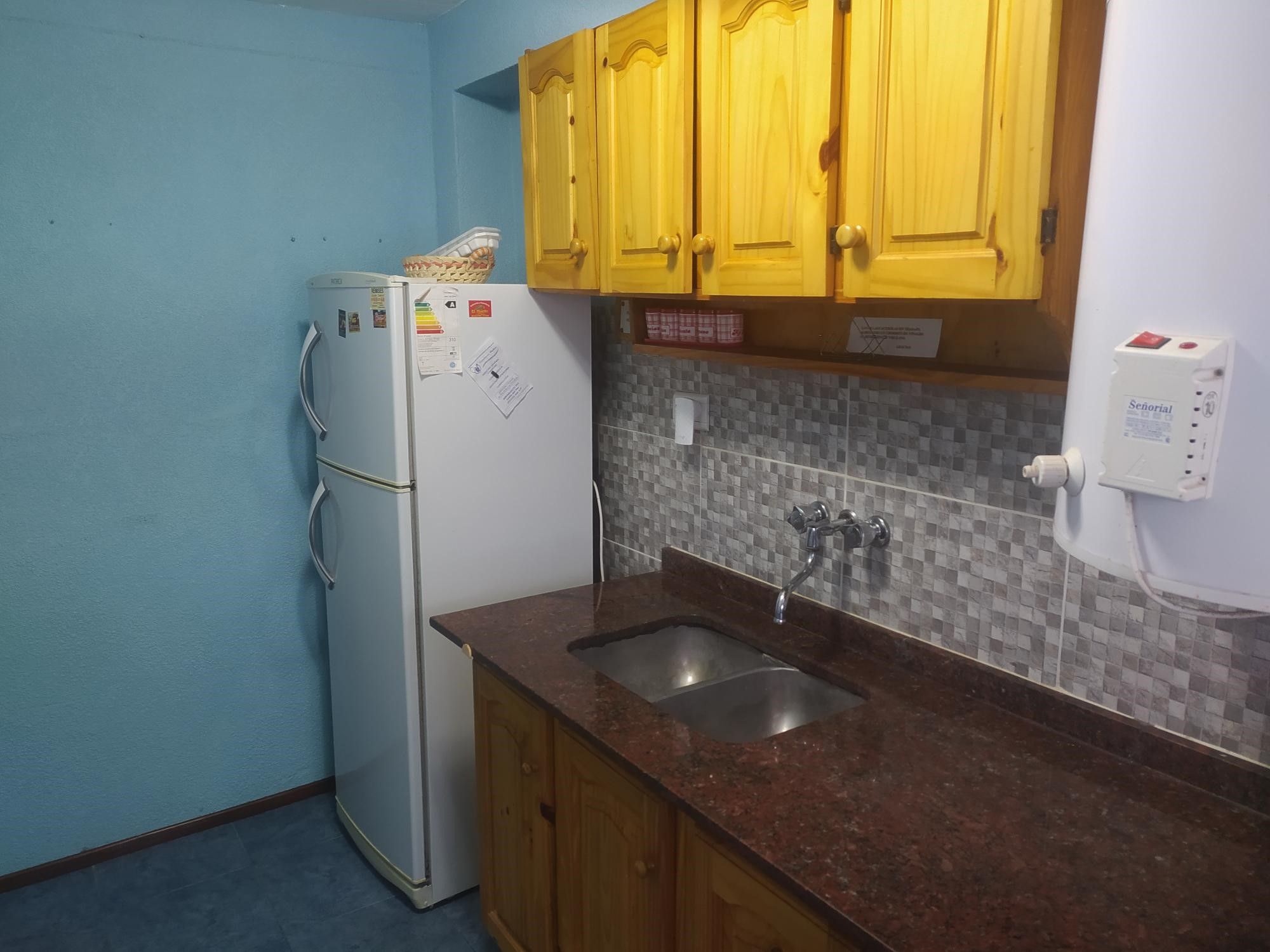 2 Ambientes en 2do Piso - Edificio El Piave - Balcón a la Calle - A 1 cuadra de la Playa - Departamento en La Lucila del Mar