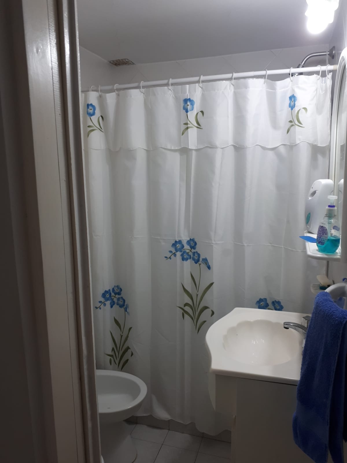 4 Ambientes Muy Amplios - Cochera para 2 Autos - Seguridad Absoluta - A 4 cuadras del mar - Casa/Chalet en La Lucila del Mar