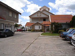 Complejo: HH. Momo - Estilo Residencial - Frente al mar - pleno centro - vigilancia 24 Hs - Departamento en San Bernardo