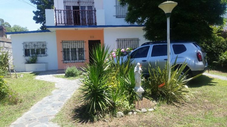 3 Ambientes en Planta Baja - Gran Comodidad - Frente al Parque - A 3 Cuadras del mar - a ½ cuadra de la plaza costa azul - Departamento en San Bernardo