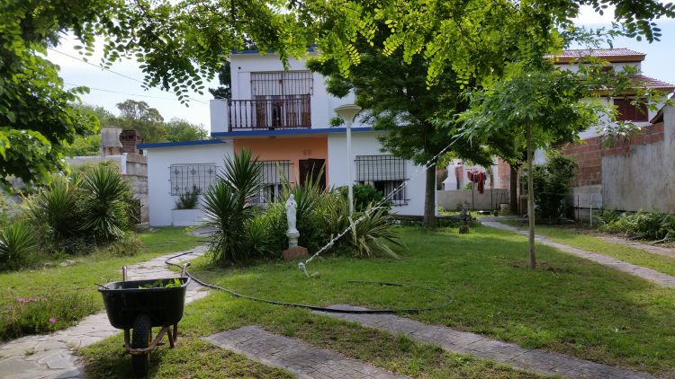 3 Ambientes en Planta Baja - Gran Comodidad - Frente al Parque - A 3 Cuadras del mar - a ½ cuadra de la plaza costa azul - Departamento en San Bernardo