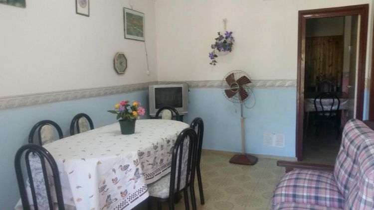 3 Ambientes en Planta Baja - Gran Comodidad - Frente al Parque - A 3 Cuadras del mar - a ½ cuadra de la plaza costa azul - Departamento en San Bernardo