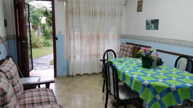 3 Ambientes en Planta Baja - Gran Comodidad - Frente al Parque - A 3 Cuadras del mar - a ½ cuadra de la plaza costa azul - Departamento en San Bernardo