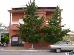 3 Ambientes con Cochera Techada - Atendido por sus Dueños - Luminoso y de Excelente Gusto - A 2 cuadras del mar - a 2 cuadras del centro - Dúplex/Tríplex en Mar de Ajó
