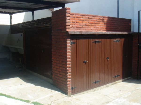 3 Ambientes con Cochera Techada - Atendido por sus Dueños - Luminoso y de Excelente Gusto - A 2 cuadras del mar - a 2 cuadras del centro - Dúplex/Tríplex en Mar de Ajó