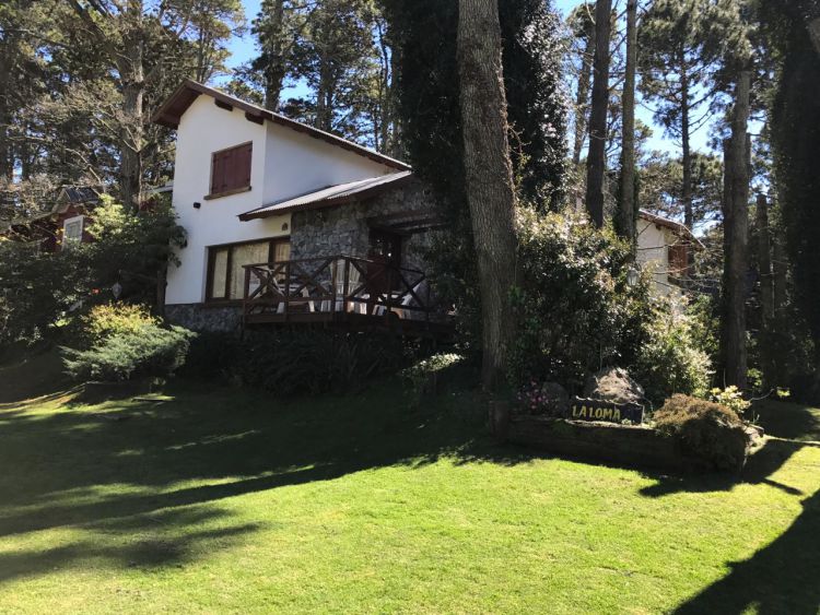 Complejo Chalets Costa del Este - A 3 cuadras del Mar - Excelente ubicación. - Casa/Chalet en Costa del Este