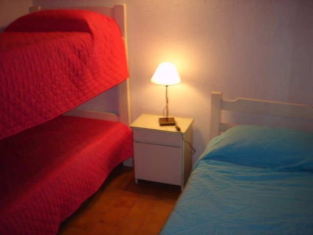4 Ambientes en Complejo Santa Maria - Excelente Estado - Muy Buena Ubicación - A dos cuadras de la Av. San Bernardo (principal) y de la plaza de San Bernardo. - Dúplex/Tríplex en San Bernardo