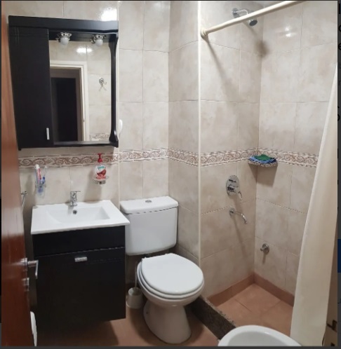 3 Ambientes al Frente - 2do Piso por Escalera - Cochera Individual y Cerrada - Zona Residencial - Ubicado a 5 cuadras del mar, a 1 cuadra de Av. San Bernardo y a 6 cuadras de la terminal de omnibus - Departamento en San Bernardo