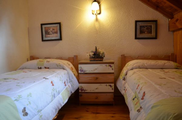 4 Ambientes - Entrada para Coche - A 3 cuadras de la playa - a ½ cuadra de Av. San Bernardo - Dúplex/Tríplex en San Bernardo
