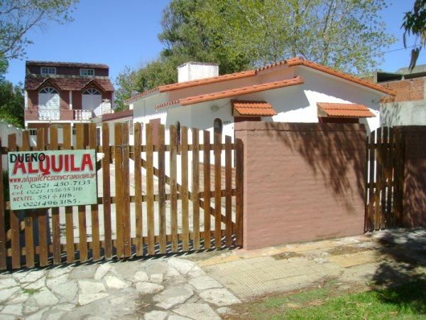 Complejo: Excelente Estado - Muy Equipado !!! - A 2 cuadras del mar - Casa/Chalet en La Lucila del Mar