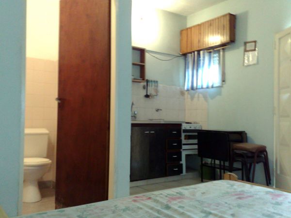 Complejo Mar de Ajo - Cuenta con Estacionamiento Privado y Parrillas - A 13 cuadras del mar - a 1 cuadra de Av. Chascomus - a 9 cuadras del centro - Departamento en Mar de Ajó