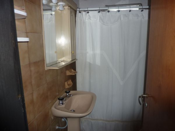 3 Ambientes con Cochera Descubierta - A 7 cuadras del mar - Casa/Chalet en Aguas Verdes