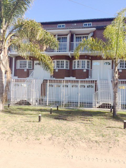 4 Ambientes al Frente en Complejo Residencial - Cochera Cubierta y Descubierta - Zona Norte - Atendidos por sus Dueños - Construido y Pensado para tu Descanso en Familia - Dúplex/Tríplex en San Bernardo