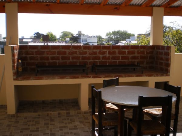 2 Ambientes en Pleno Centro - Cochera - A 2 cuadras de la peatonal - Departamento en Mar de Ajó
