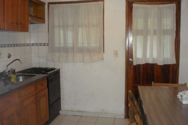 4 Ambientes con Cochera - Atendido por sus Dueños - A 2 cuadras de Av. San Bernardo - a 10 cuadras del mar - Dúplex/Tríplex en San Bernardo