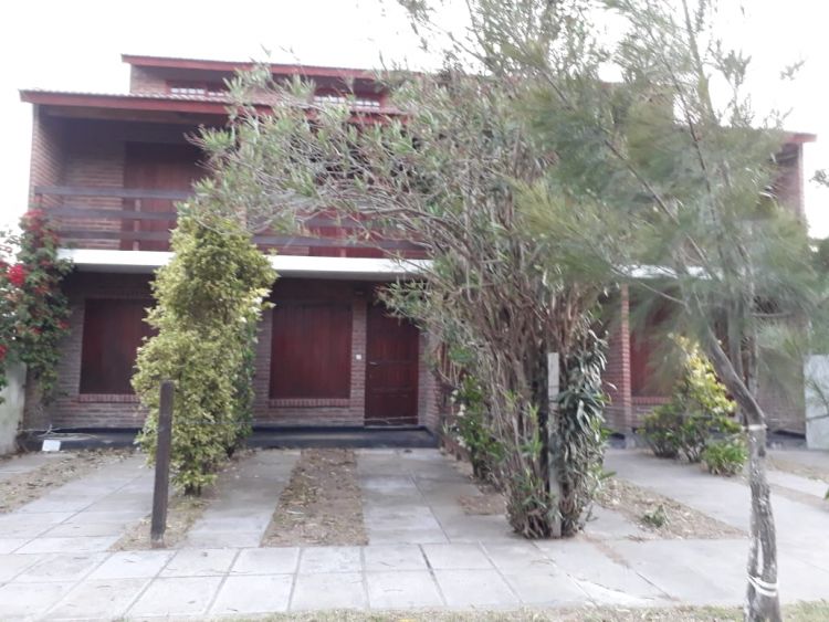 4 Ambientes con Cochera - Atendido por sus Dueños - A 2 cuadras de Av. San Bernardo - a 10 cuadras del mar - Dúplex/Tríplex en San Bernardo