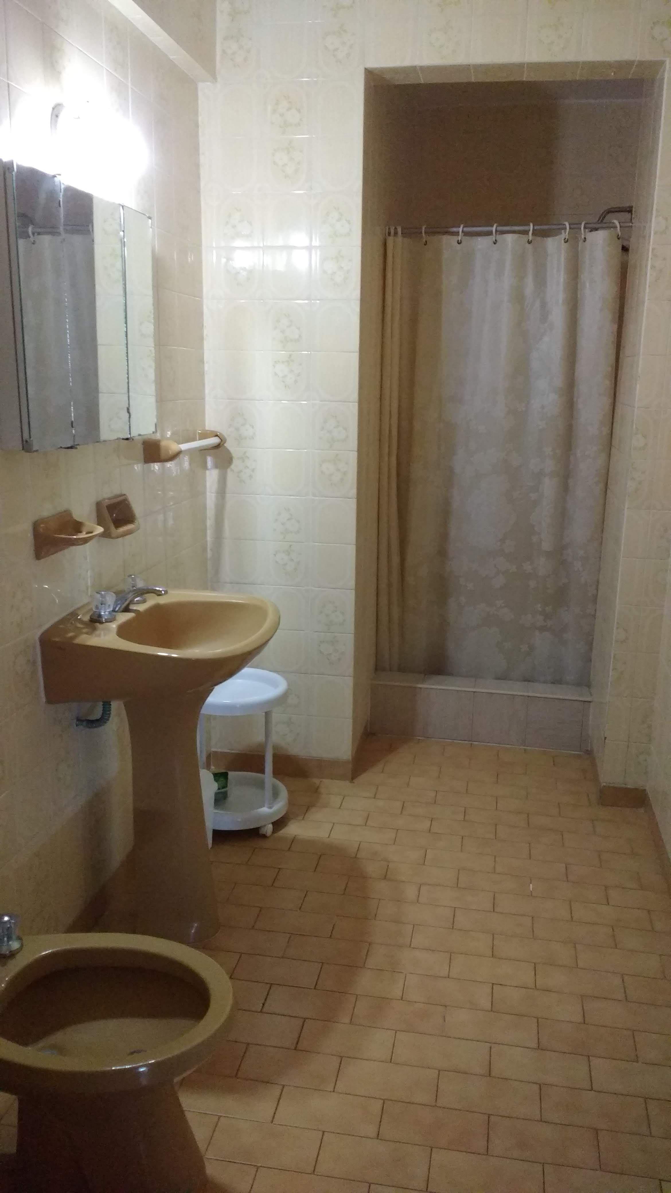 3 Ambientes en 4to Piso - Cochera Cerrada - Balcón Frente al Mar - Edificio Europa VI - A 1 cuadra de la calle principal - a 5 cuadras del Pleno centro - Departamento en San Bernardo