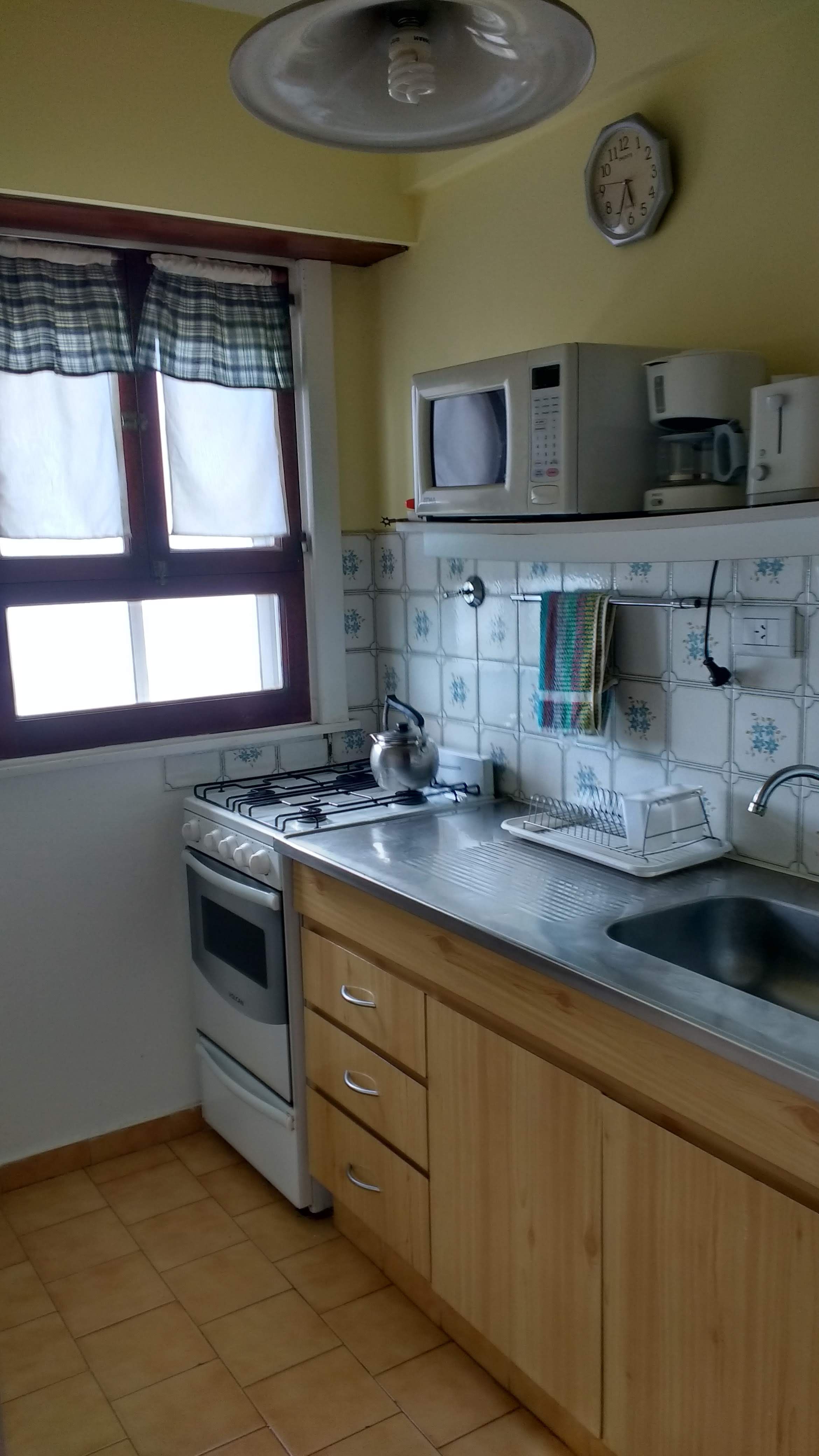 3 Ambientes en 4to Piso - Cochera Cerrada - Balcón Frente al Mar - Edificio Europa VI - A 1 cuadra de la calle principal - a 5 cuadras del Pleno centro - Departamento en San Bernardo