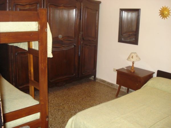 2 Ambientes con Garage - Excelente Ubicacion - A 6 cuadras de la playa - a 2 cuadras de Av. Libertador - Casa/Chalet en Mar de Ajó