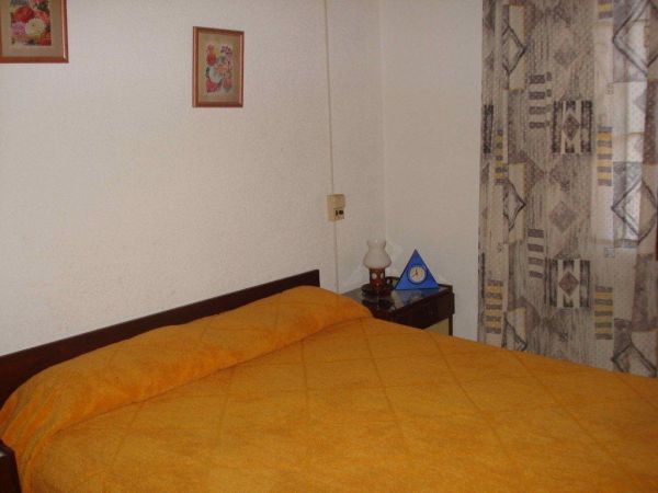 4 Ambientes en Pleno Centro - Garage Cerrado - A 4 cuadras del mar - a 1 ½ cuadras de Av. San Bernardo - Dúplex/Tríplex en San Bernardo