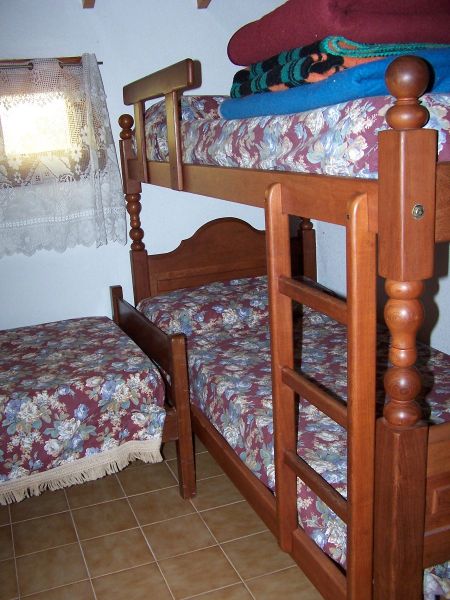 5 Ambientes -  Detalles de Categoria - A 4 cuadras del centro - a 5 cuadras de la playa - a 4 cuadras del supermercado Coto - Dúplex/Tríplex en Mar de Ajó