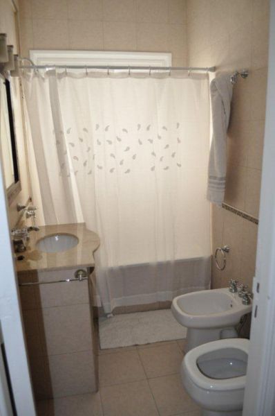 5 Ambientes - Remodelado - A 1 cuadra del mar - a 1 cuadra de Guemes - Departamento en Mar del Plata