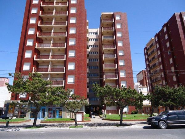 Monoambiente en Complejo Margarita - Espectacular Vista al Mar - Pleno centro - a 1 cuadra de la peatonal - Departamento en Mar de Ajó