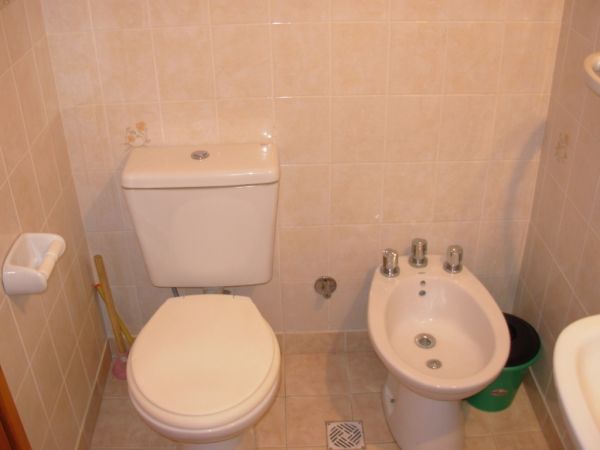 4 Ambientes con Cochera Cerrada - la Mejor Zona de Playa Grande - A 2 cuadras del mar - Dúplex/Tríplex en Costa Azul