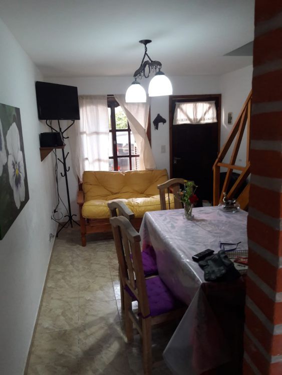 4 Ambientes Comodos - Totalmente Equipado con Mobiliario - Espacio Guarda Vehiculo - A 1½ cuadras del mar - a 15 cuadras del centro de San Bernardo - Dúplex/Tríplex en Costa Azul