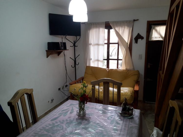 4 Ambientes Comodos - Totalmente Equipado con Mobiliario - Espacio Guarda Vehiculo - A 1½ cuadras del mar - a 15 cuadras del centro de San Bernardo - Dúplex/Tríplex en Costa Azul