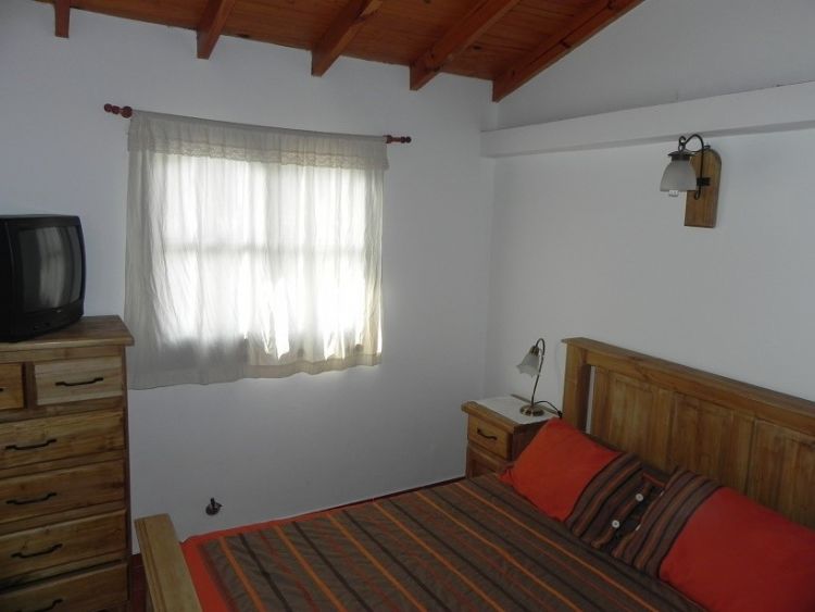 4 Ambientes Comodos - Totalmente Equipado con Mobiliario - Espacio Guarda Vehiculo - A 1½ cuadras del mar - a 15 cuadras del centro de San Bernardo - Dúplex/Tríplex en Costa Azul