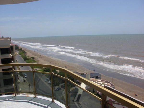 5 Ambientes de Lujo - Cochera - Frente al Mar - A 1 cuadra del centro - Departamento en San Bernardo
