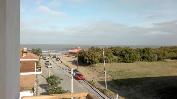 2 Ambientes Amplios - Totalmente a Estrenar (Ningun Uso) - A ½ cuadra del mar - a 2 cuadras de la peatonal - Departamento en Mar de Ajó