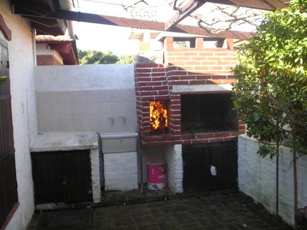 3 Ambientes con Garage - Parrilla - A 2 cuadras del mar - Casa/Chalet en La Lucila del Mar