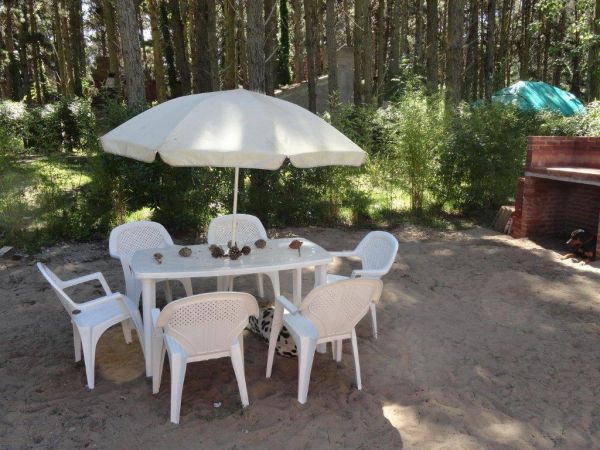 3 Ambientes en El Pinar - Entrada de Auto - A 1 cuadra del mar - Casa/Chalet en La Lucila del Mar