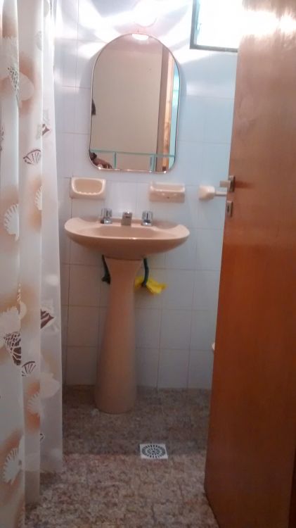 4 Ambientes - Entrada de auto - Atendido por sus Dueños - Ubicado a  3 cuadras del mar - Dúplex/Tríplex en La Lucila del Mar