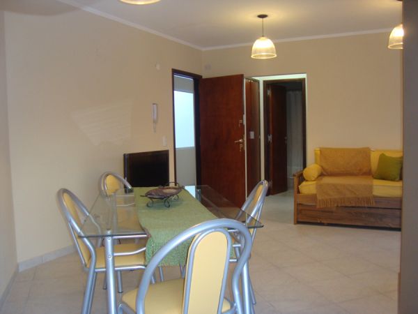 3 ambientes con parrilla - a 1 cuadra del mar - Departamento en Mar de Ajó