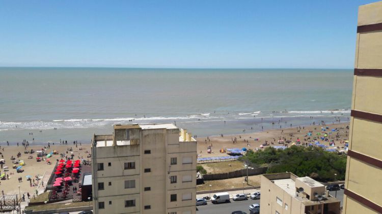 Pleno centro - Ubicado a 1 cuadra de Av. San Bernardo y a 1 del mar. - Departamento en San Bernardo