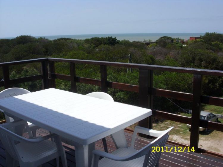 2 Ambientes - Departamentos Aurrera - Ubicado en el límite de Valeria del Mar y Ostende - a 70mts de la playa. - Departamento en Ostende