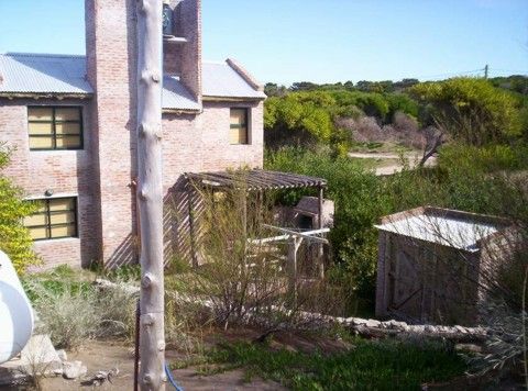 Cabañas Las Acacias II - Tus Vacaciones con la Libertad de la Naturaleza - A 50 mts del Mar. - Cabaña en Claromecó