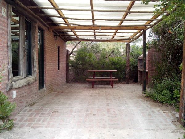 Cabañas Las Acacias I - Tus Vacaciones con la Libertad de la Naturaleza - A 50 mts del Mar. - Cabaña en Claromecó