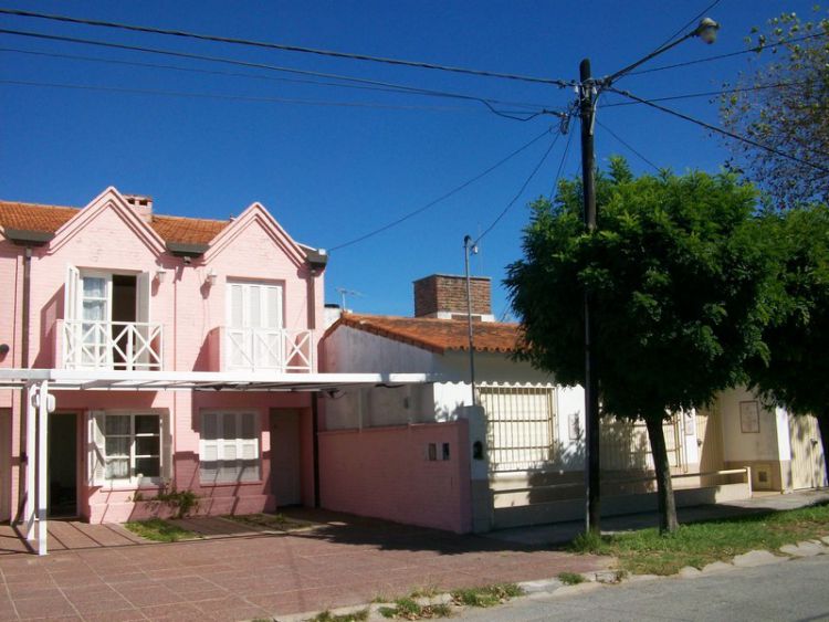 Dúplex Bien Equipado - Para 4 a 6 personas - Dúplex/Tríplex en La Lucila del Mar