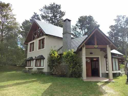 Chalet amplio en excelente zona con pileta - Con muy buena luminosidad - Casa/Chalet en Cariló