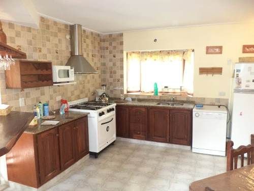Chalet amplio en excelente zona con pileta - Con muy buena luminosidad - Casa/Chalet en Cariló