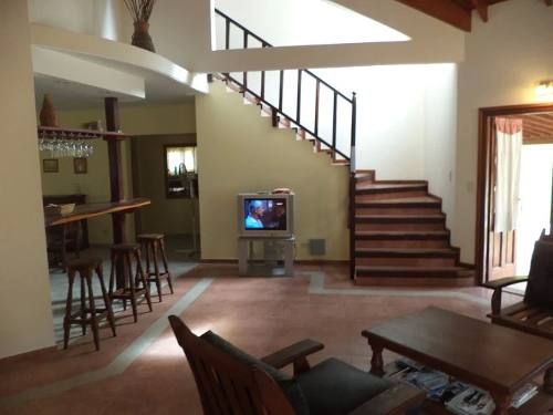 Chalet amplio en excelente zona con pileta - Con muy buena luminosidad - Casa/Chalet en Cariló