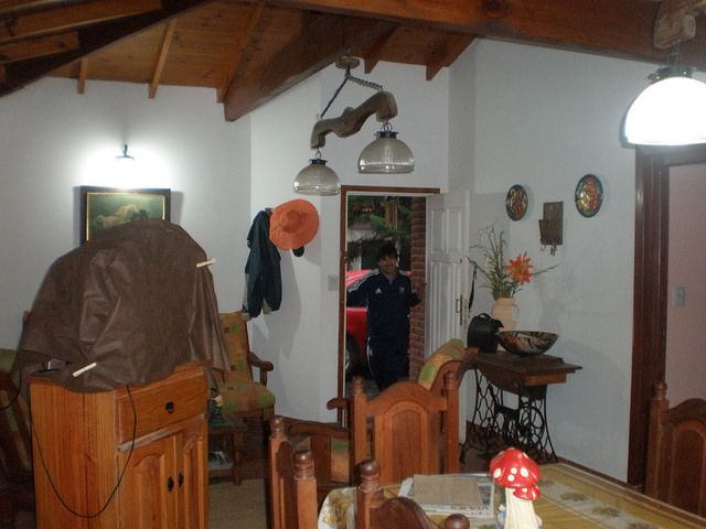 Horamel - Hermoso Chalet en el bosque - A 2 cuadras del Mar y a 1 cuadra del Centro Comercial - Casa/Chalet en Costa del Este