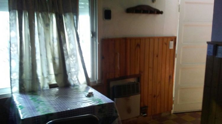 DEPARTAMENTO INTERNO TIPO CASA EQUIPADO - UBICADO A CUATRO CUADRAS DEL MAR, CENTRO,Y DIAGONAL A PLAZA DEL A.C.A. - Departamento en Mar de Ajó